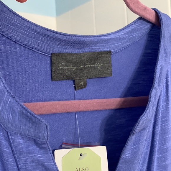 Anthropologie Tunic Sleeveless Shirt in Medium - Picture 8 of 16